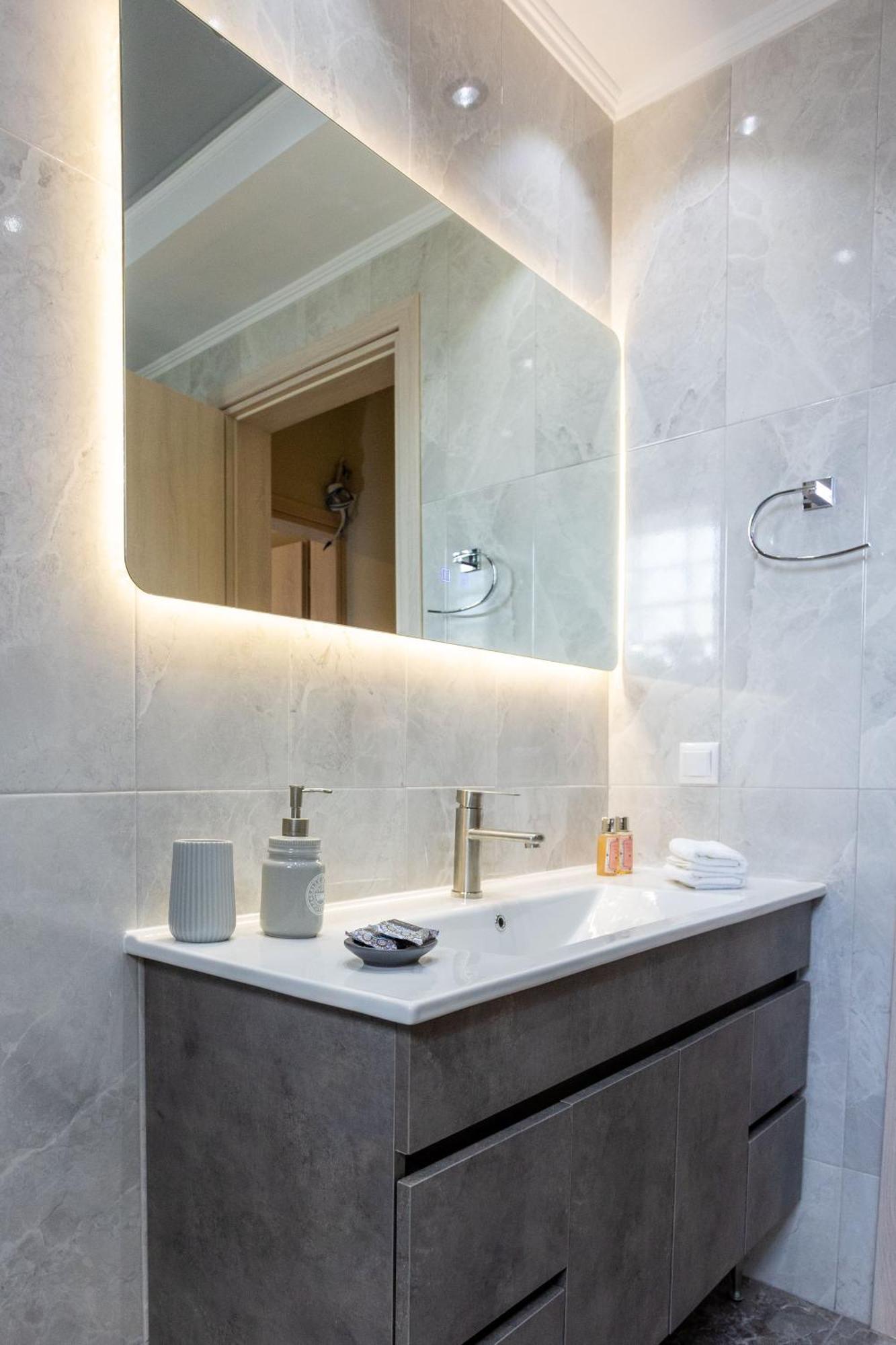 Luxury & Cozy Apartment Messíni Eksteriør bilde
